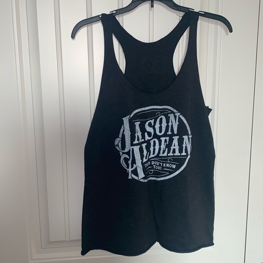 Jason Aldean They Don’t Know Tour Tank!
